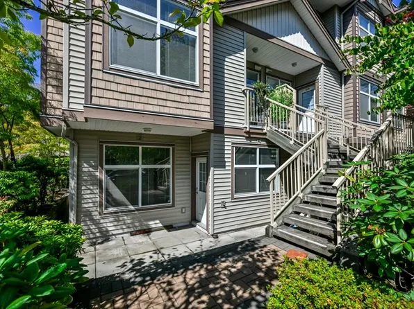 5155 Watling St #115, Burnaby, BC V5J 1W8