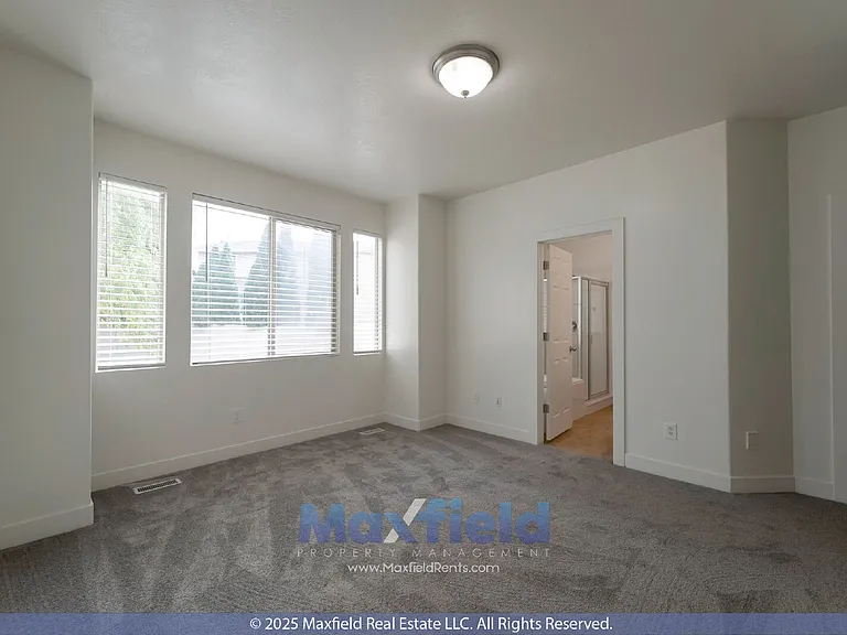 2722 N Double Eagle Dr — Photo 17