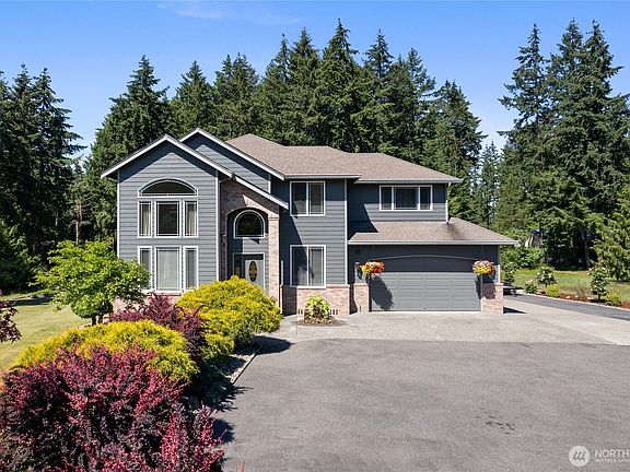 2nd image of 24714 64th Avenue E