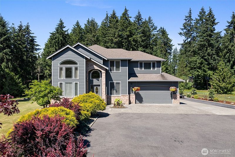 2nd image of 24714 64th Avenue E