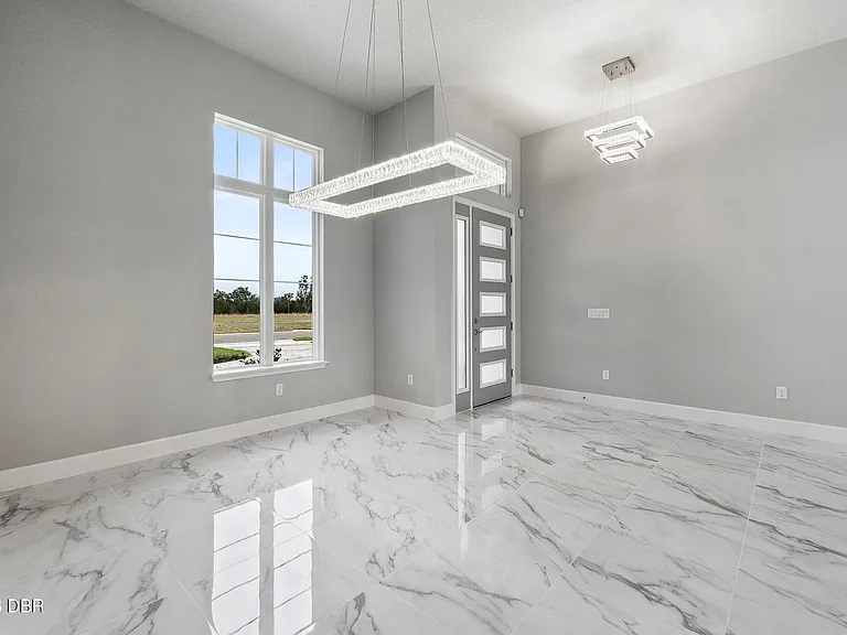 29 Coronado Rd — Photo 8
