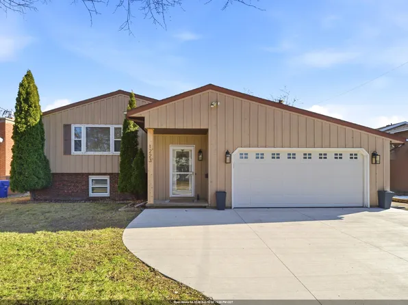 1223 W Grant St, Appleton, WI 54914