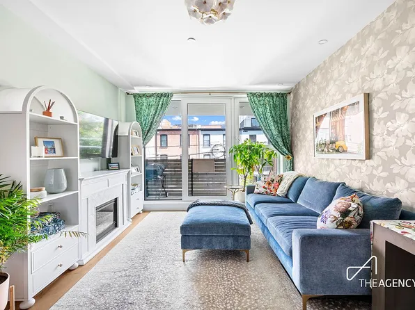 637 Madison St #2R, Brooklyn, NY 11221