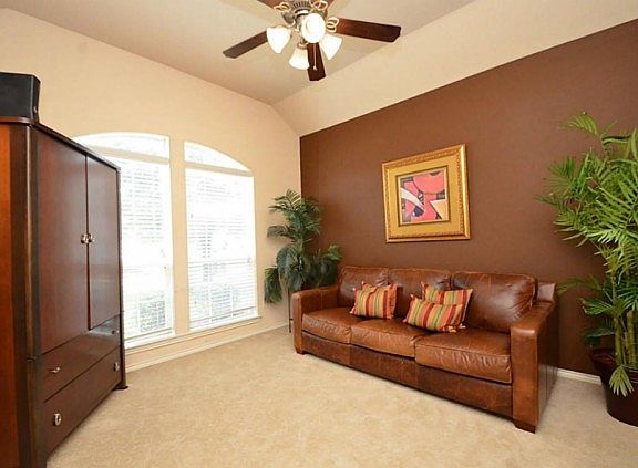 4th image of 5118 Jacobs Landing Ln