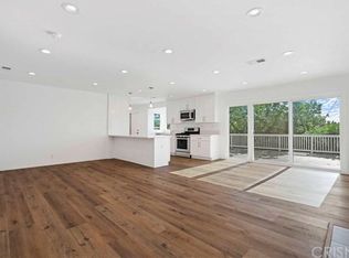 11659 S Wilton Pl, Hawthorne, CA 90250