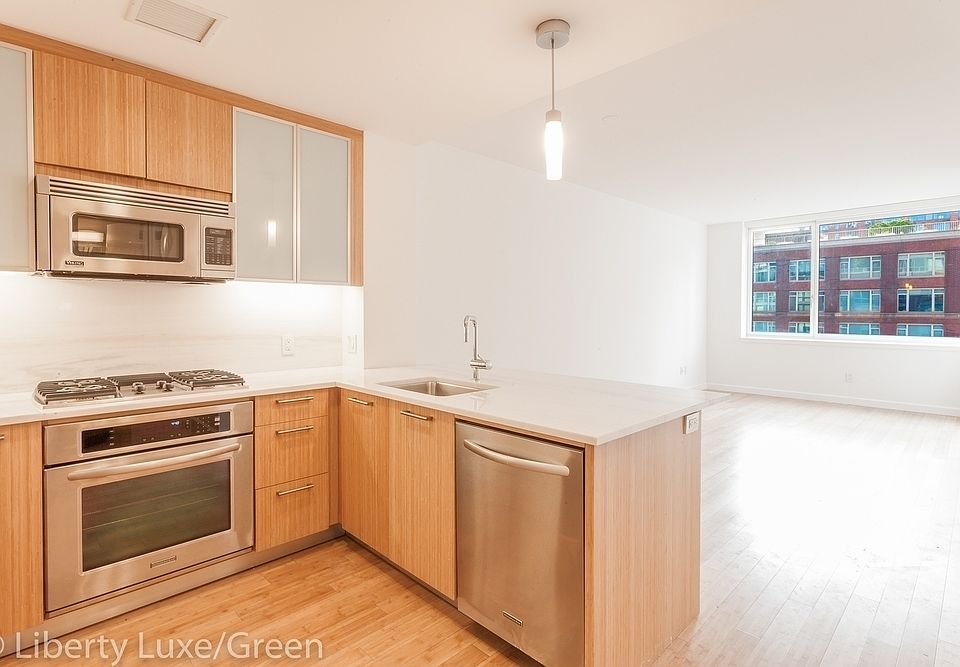1st image of 300 N End Ave APT 11J
