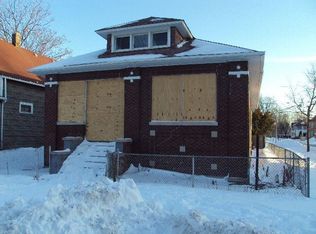 65 W 112th St, Chicago, IL 60628