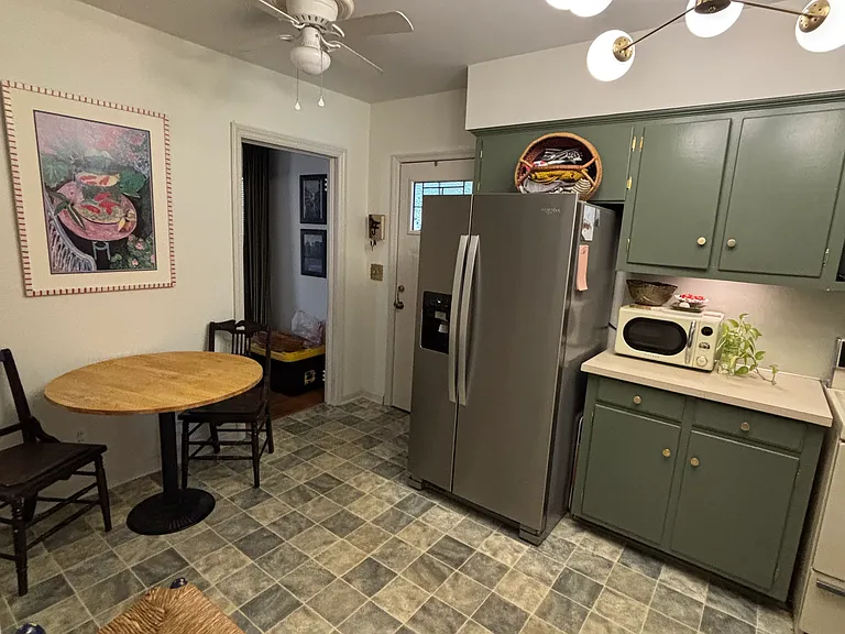 3836 Conrad Dr — Photo 4
