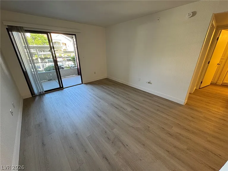 950 Seven Hills Dr #217 — Photo 3