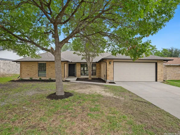 7527 Rustic Trl, San Antonio, TX 78244