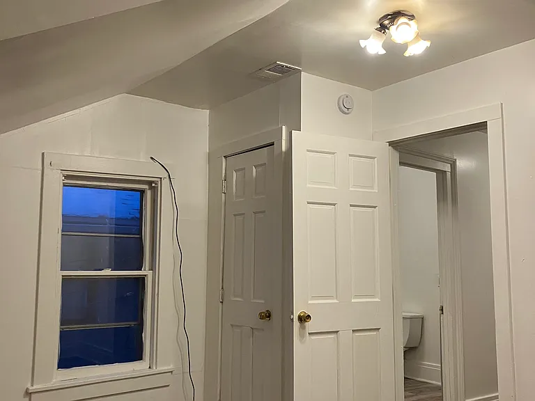 39 Plymouth Ave #3 — Photo 13