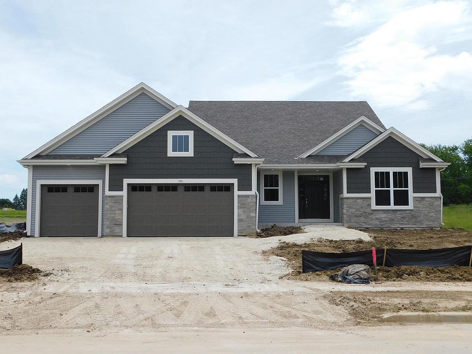 1st image of 944 Kohlwey DRIVE