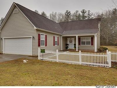 185 Cambridge Dr, Brevard, NC, 28712