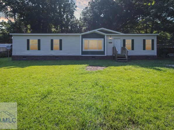 141 1st St, Midway, GA 31320