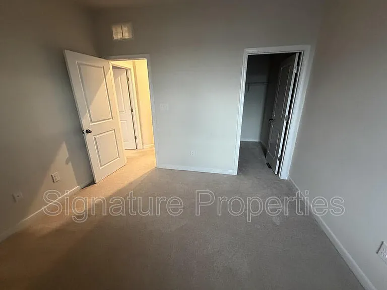 14469 Hancock Towns Dr — Photo 25
