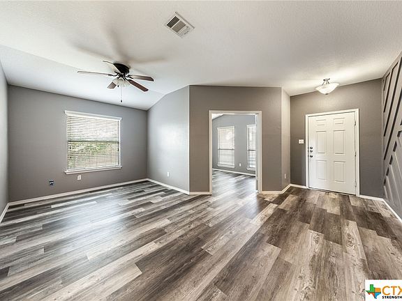 3rd image of 2648 Haselwood Ln