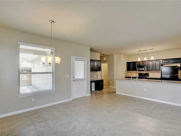 1412 Blake St — Photo 8