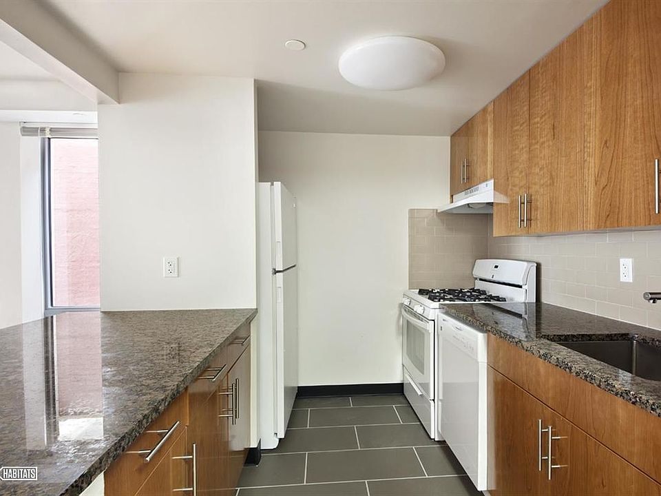 1st image of 324 Pleasant Ave APT 2A