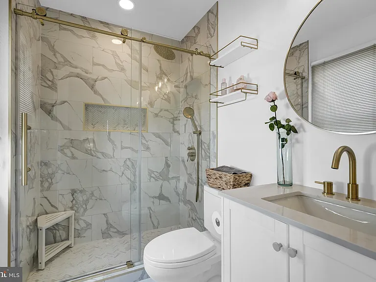 6719 Tennyson Dr — Photo 18