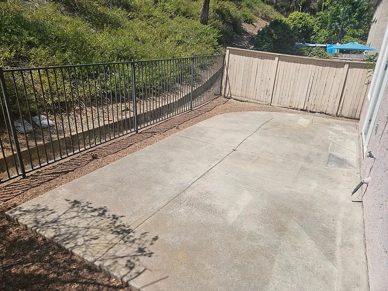 577 Whitesage Rd — Photo 13