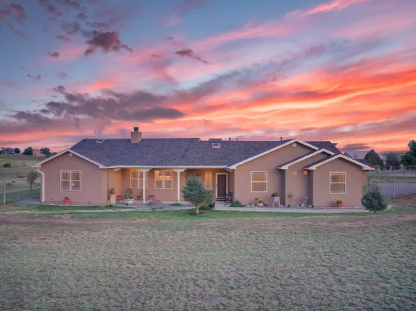 4 Blue Jay Way, Edgewood, NM 87015
