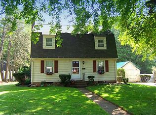3 Elm Rd, Cromwell, CT 06416