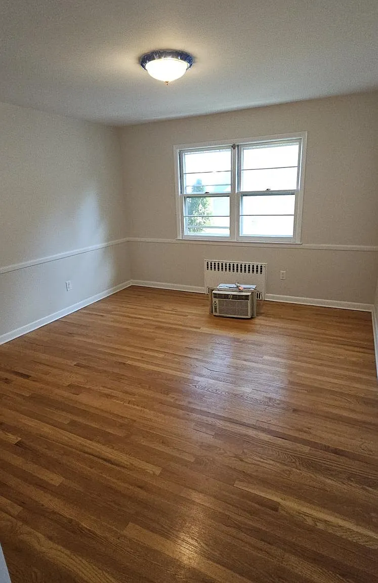 2 bed, 1.5 bath, 1275 sqft, $3,295 — Photo 1