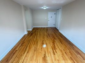 102-30 67th Ave, Forest Hills, NY