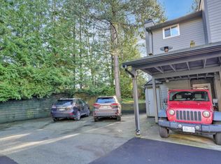 202 Balmoral Pl, Pt Moody, BC V3H 4B9