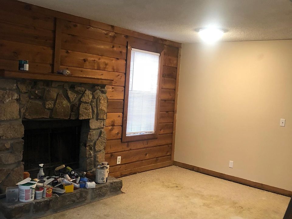 2nd image of 4920 Olivia Dr