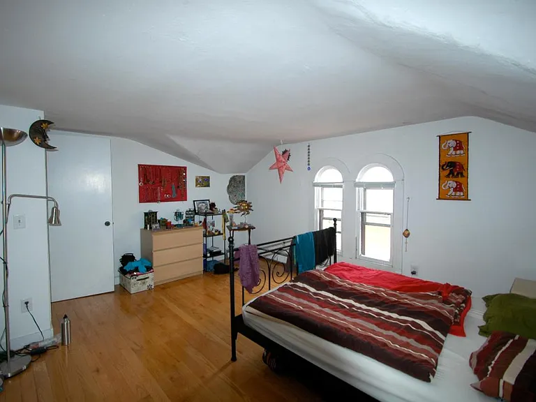 537 Orange St #3 — Photo 7