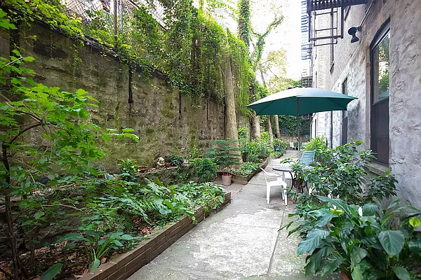 Sold by Brown Harris Stevens | media 10
