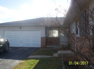 1415 Weybridge Rd, Columbus, OH 43220