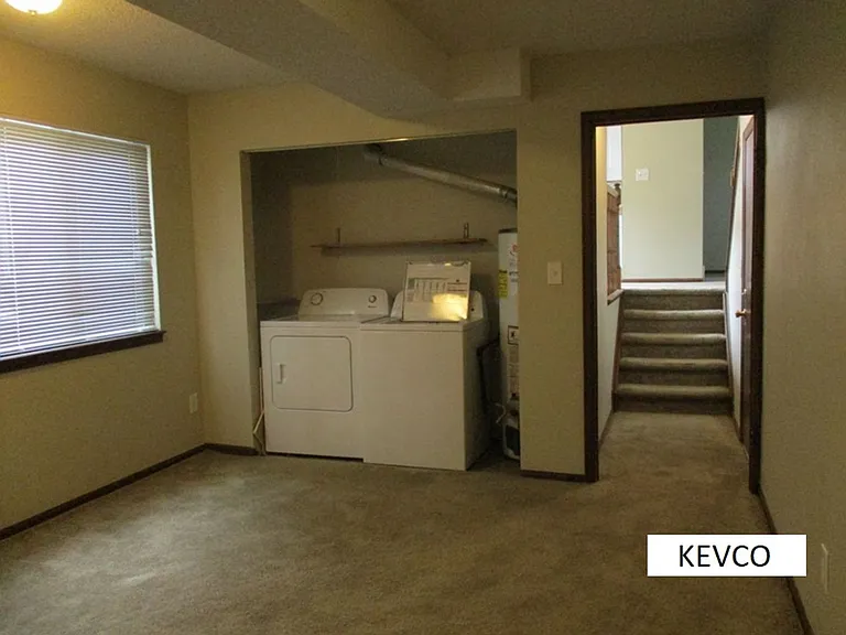 2209 Whitetail Pl — Photo 8