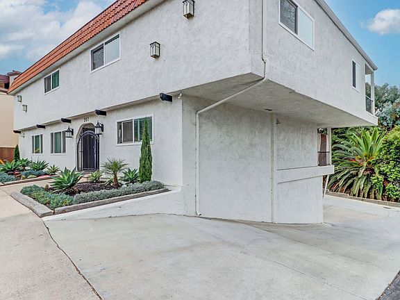 3rd image of 207 W Marquita APT 3