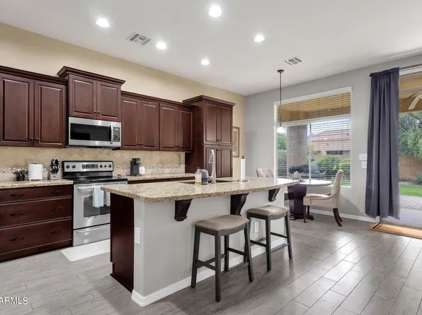 2392 W MUSKET Way, Chandler, AZ 85286