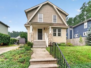 909 Fernwood Rd, Royal Oak, MI 48067
