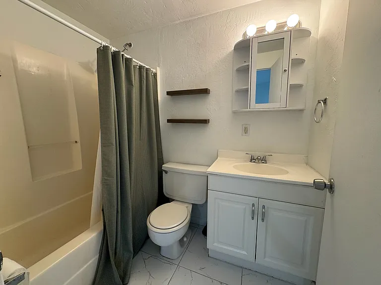 2900 S Peninsula Dr #A — Photo 5
