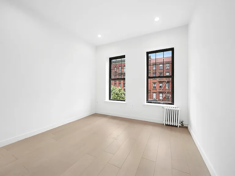 145 2nd Ave #8A — Photo 6