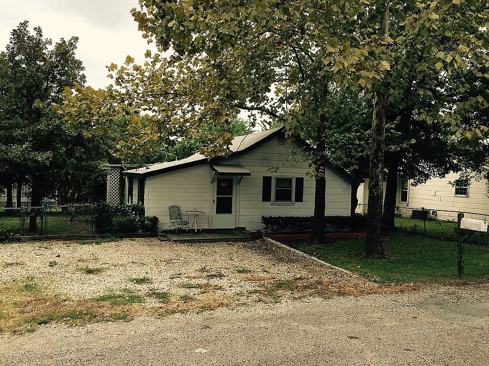 2nd image of 7226 County Road 965
