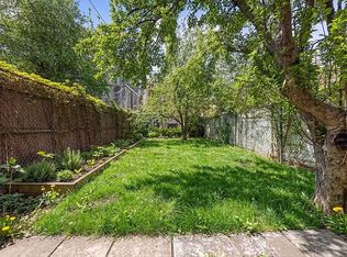 170 26th St, Brooklyn, NY 11232
