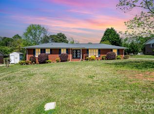 3409 Oak Tree Trl, Matthews, NC 28105