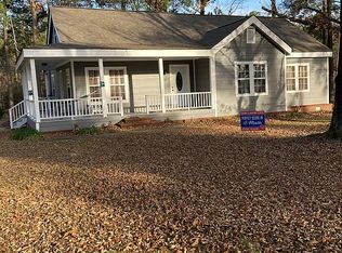 1005 Seminary Williamsburg Rd, Collins, MS 39428