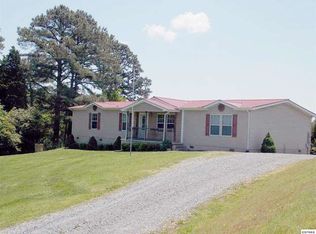 210 Carmichael Rd, Kodak, TN 37764