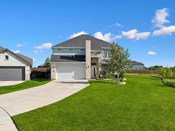 2nd image of 2400 Mato Way