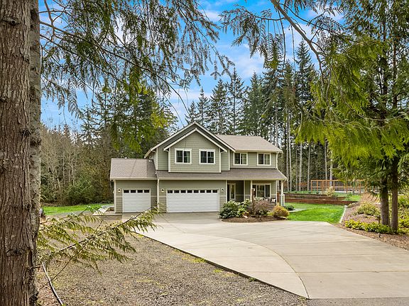 4th image of 2601 NW Birkenfeld Way