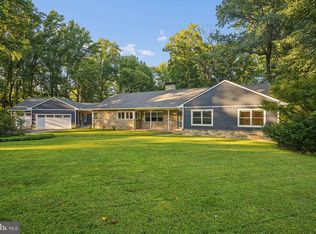 21 Worthington Hill Dr, Reisterstown, MD 21136