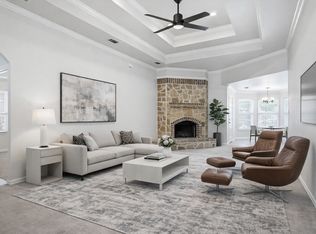 8102 Melrose St E, White Settlement, TX 76108