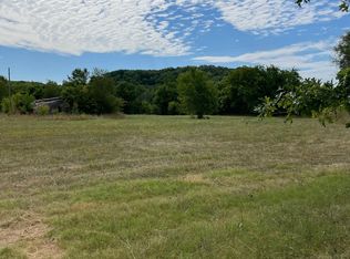 628 Lummis Rd, Pineville, MO 64856