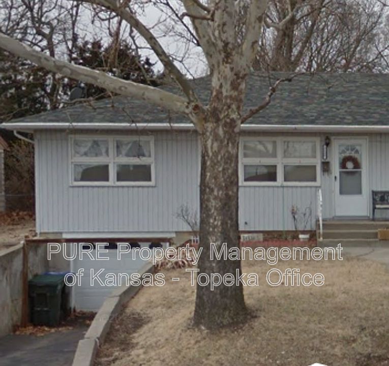 1st image of 2117 SW Van Buren St